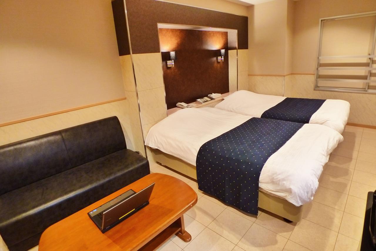 Hotel Times Inn 24 Yokohama  Esterno foto